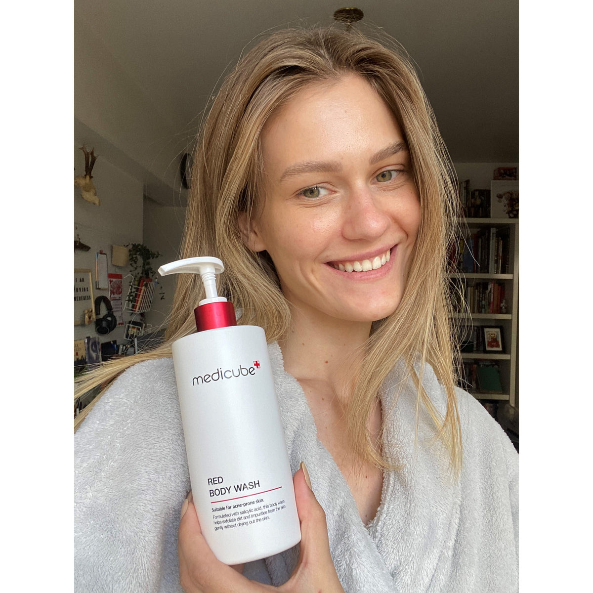 red-line-ultimate-face-and-body-care-set-h5 redbodywash_tn3_56d2342d-3584-4245-8859-53cd1e06976f.jpg